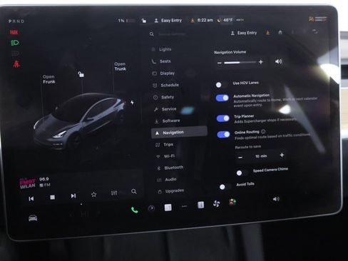 Used 2023 Tesla Model 3 Standard Range image 50