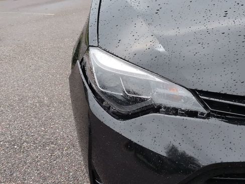 Used 2018 Toyota Corolla LE FWD image 10
