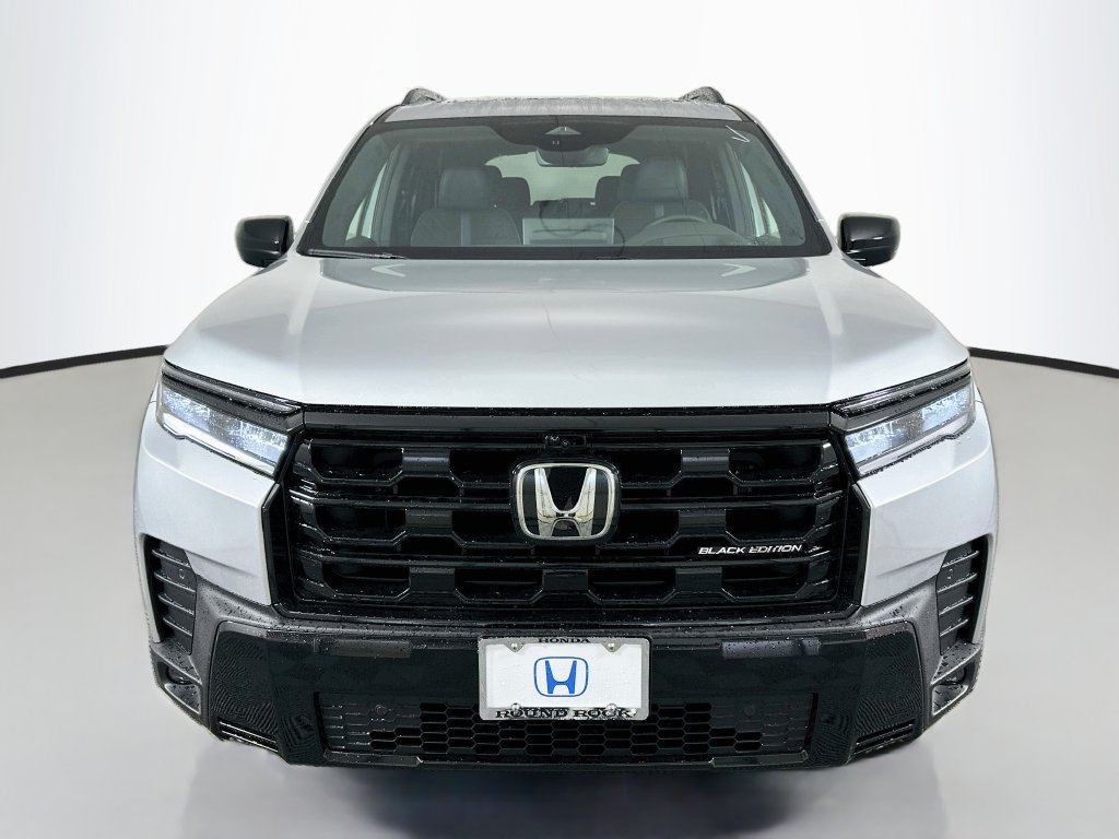 New 2026 Honda Pilot Black Edition image 2