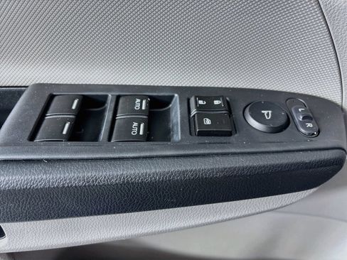Used 2012 Honda Accord LX image 16