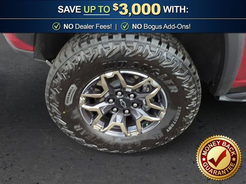 Used 2026 Chevrolet Colorado ZR2 w/ Technology Package image 13