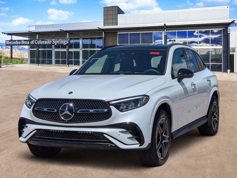 New 2026 Mercedes-Benz GLC 300 4MATIC image 3