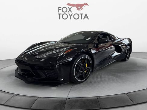 Used 2025 Chevrolet Corvette Stingray Coupe w/ 1LT image 1