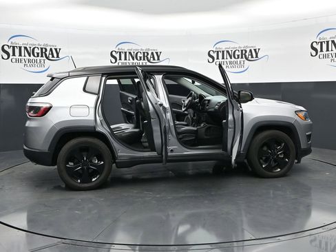 Used 2021 Jeep Compass Latitude FWD image 45