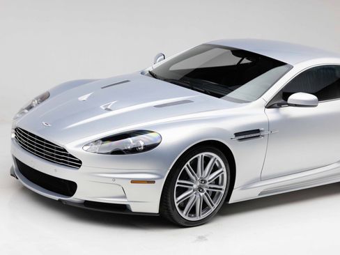 Used 2009 Aston Martin DBS Coupe RWD image 29