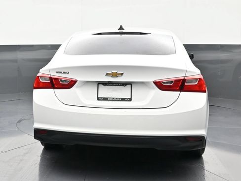 Used 2020 Chevrolet Malibu LS FWD image 4