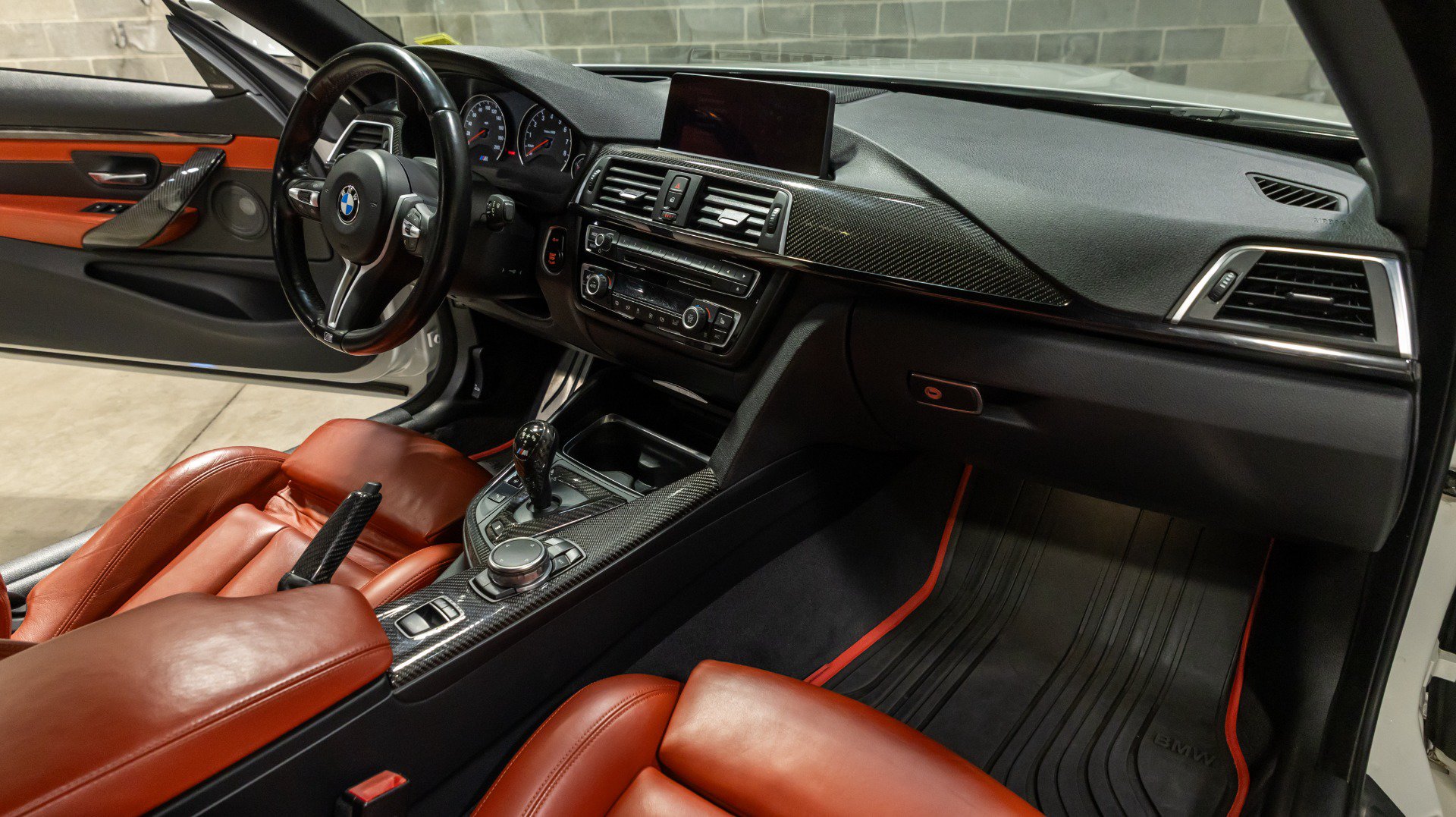 Used 2016 BMW M4 Convertible RWD image 58