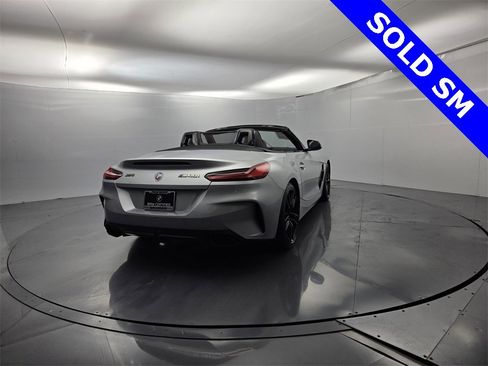 Certified 2022 BMW Z4 M40i w/ Premium Package image 10