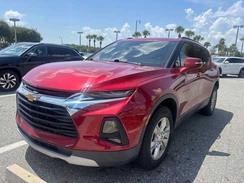Used 2020 Chevrolet Blazer LT FWD image 1