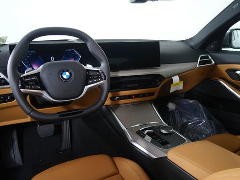 New 2026 BMW 330i xDrive Sedan w/ Premium Package image 17