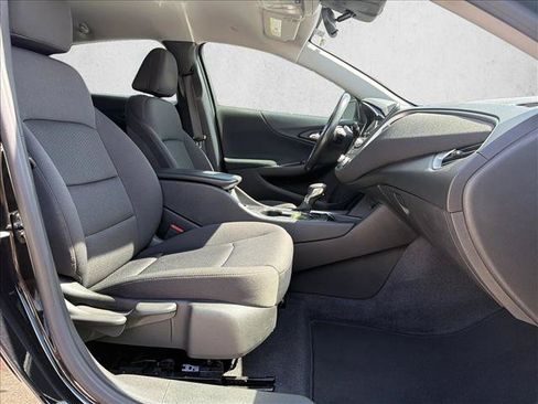 Used 2022 Chevrolet Malibu RS FWD image 23