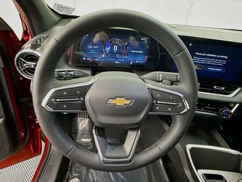 New 2026 Chevrolet Equinox LT w/ Safety and Technology Package image 13