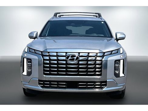 Used 2023 Hyundai Palisade Calligraphy AWD/4WD image 2