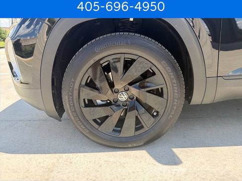 Used 2026 Volkswagen Atlas SE AWD/4WD image 30