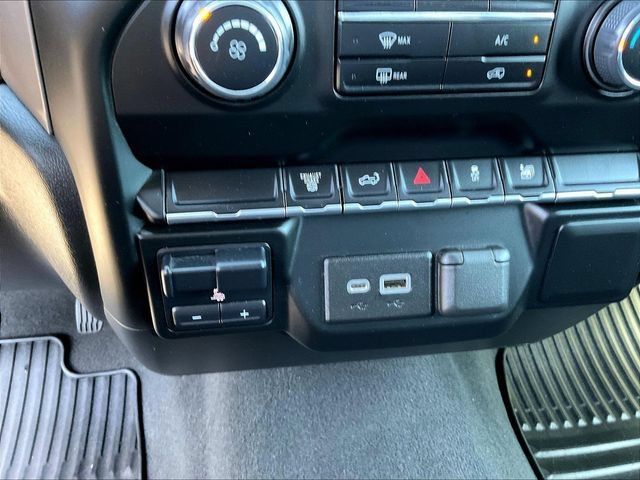 Certified 2022 Chevrolet Silverado 2500 Custom w/ Custom Value Package AWD/4WD image 19