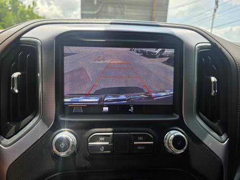 Used 2019 GMC Sierra 1500 SLT w/ SLT Premium Plus Package AWD/4WD image 11