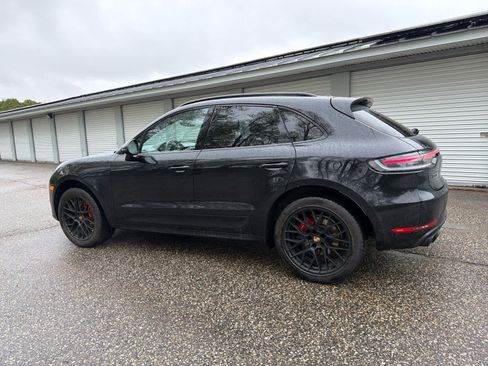 Used 2020 Porsche Macan GTS AWD/4WD image 3