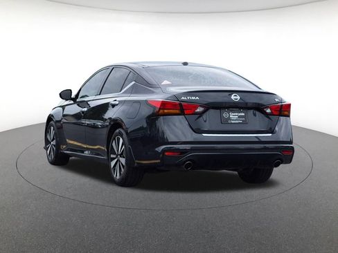 Used 2022 Nissan Altima 2.5 SL FWD image 6