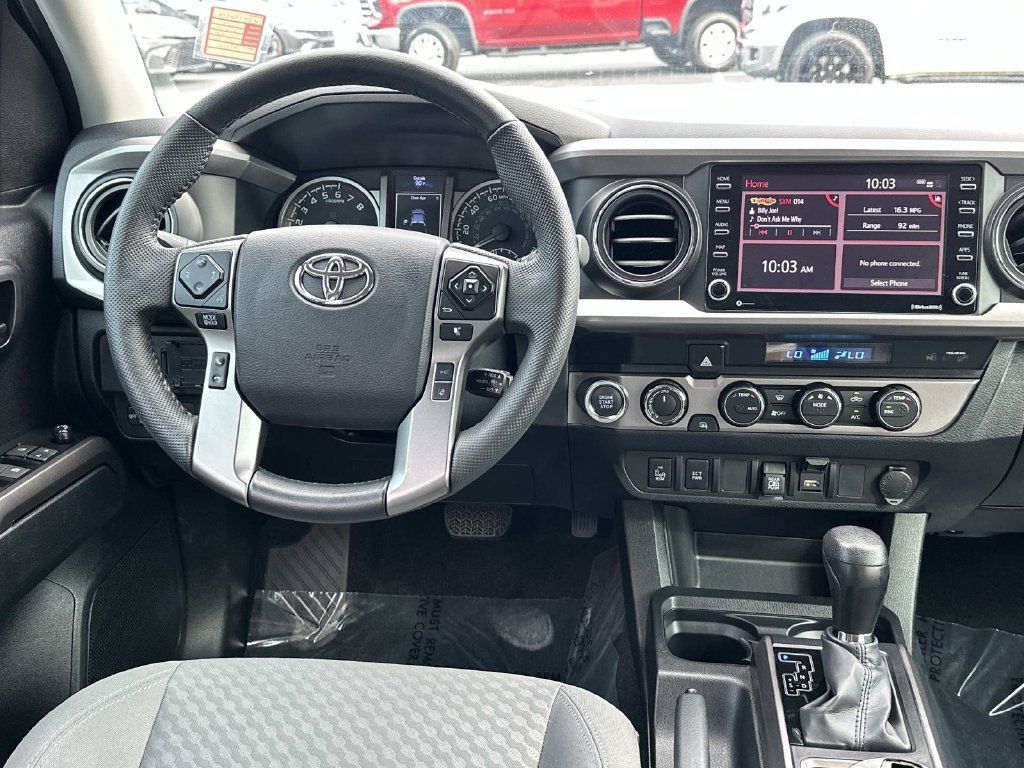 Used 2023 Toyota Tacoma SR5 w/ Technology Package AWD/4WD image 18