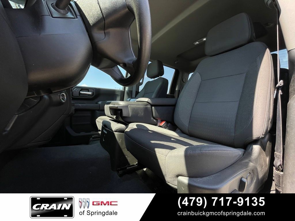 Used 2024 Chevrolet Silverado 2500 Custom w/ Custom Convenience Package AWD/4WD image 23