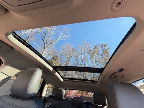 New 2026 Lincoln Corsair Grand Touring image 33