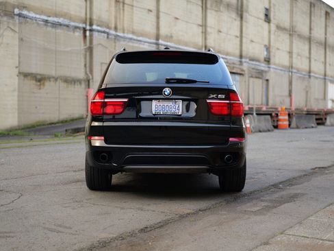 Used 2011 BMW X5 xDrive35i image 8