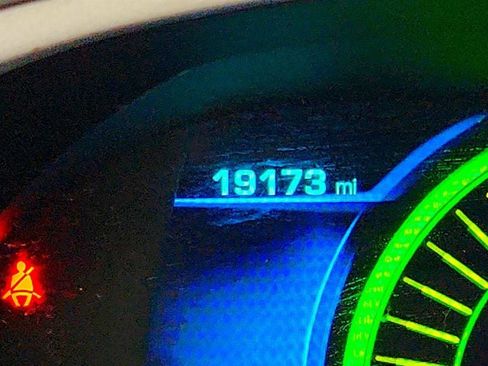 Used 2017 Chevrolet Volt LT w/ Comfort Package image 15