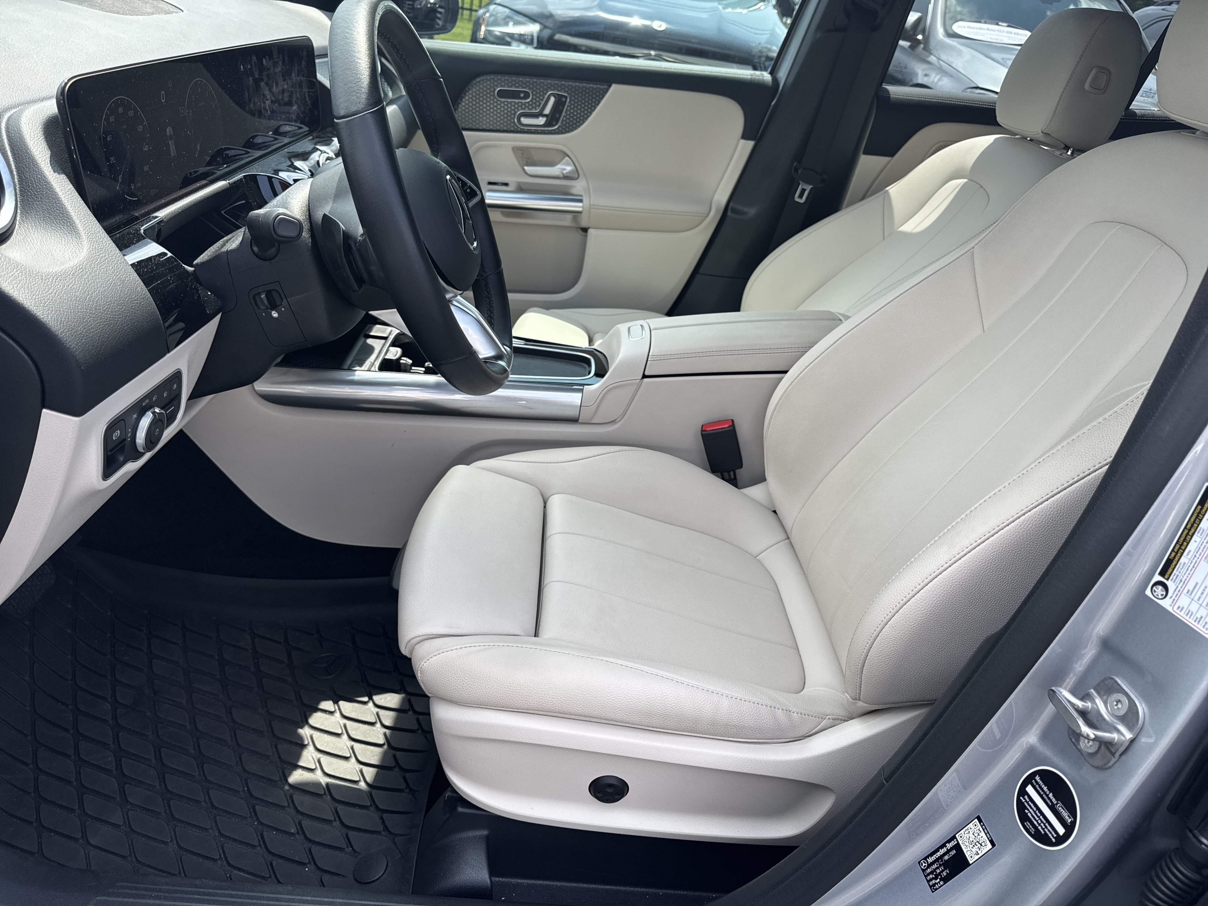 Used 2026 Mercedes-Benz GLA 250 4MATIC image 19
