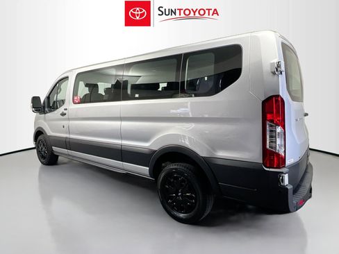 Used 2021 Ford Transit 350 XLT image 6