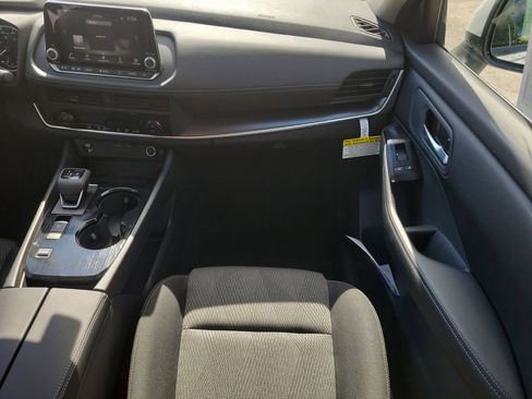 New 2026 Nissan Rogue SV image 19