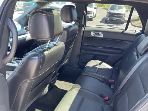 Used 2014 Ford Explorer Sport w/ Equipment Group 401A AWD/4WD image 11