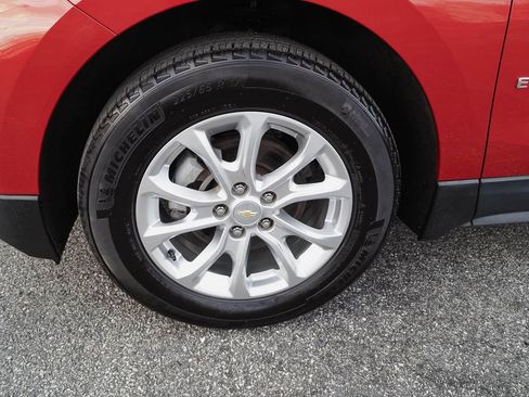 Used 2020 Chevrolet Equinox LT image 36