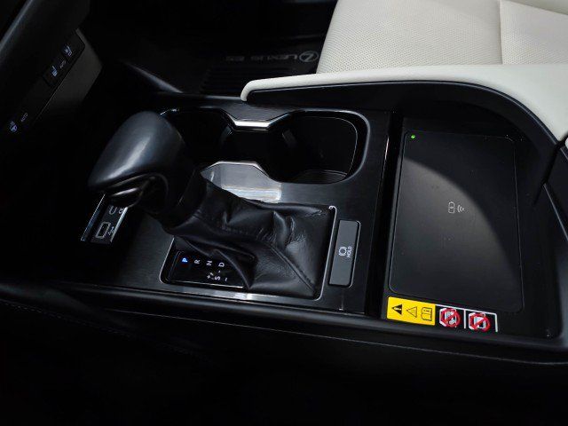 Used 2023 Lexus ES 350 w/ Premium Package FWD image 34