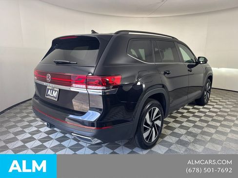 Used 2025 Volkswagen Atlas SE FWD image 6