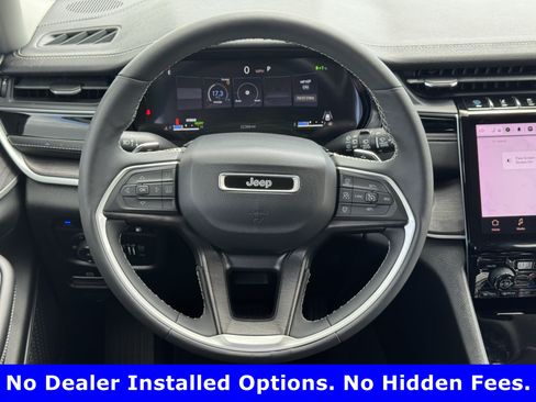 Used 2023 Jeep Grand Cherokee 4WD 4xe image 13