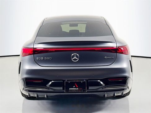 Used 2022 Mercedes-Benz EQS 580 4MATIC Sedan image 6