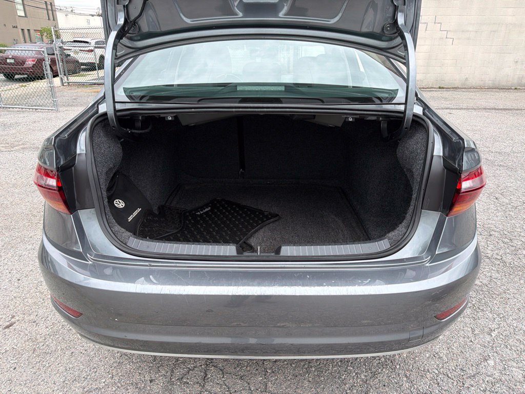 Used 2019 Volkswagen Jetta SE FWD image 10