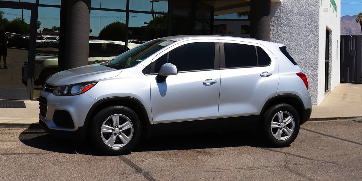 Used 2020 Chevrolet Trax LS w/ Tint and Cruise Package FWD image 7