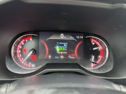 Used 2023 Toyota RAV4 LE image 16