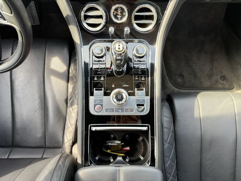 Used 2020 Bentley Continental GT AWD/4WD image 21