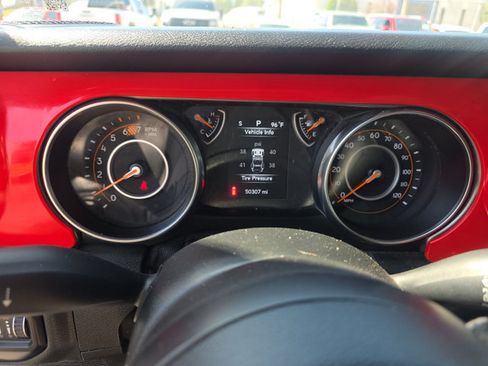 Used 2020 Jeep Wrangler Unlimited Sport S AWD/4WD image 4