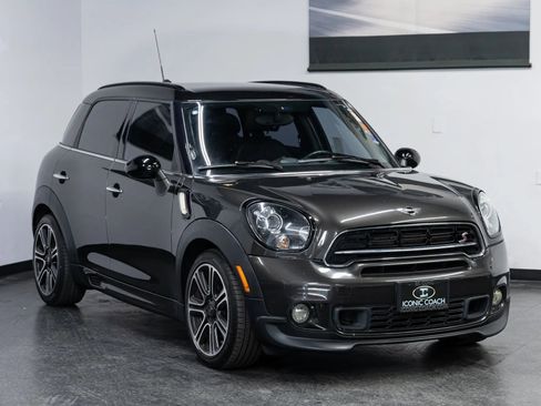 Used 2015 MINI Cooper Countryman S image 2