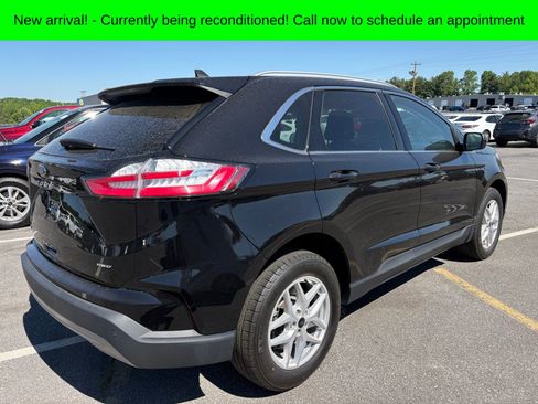 Used 2024 Ford Edge SEL image 3