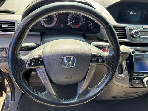 Used 2014 Honda Odyssey EX-L image 18
