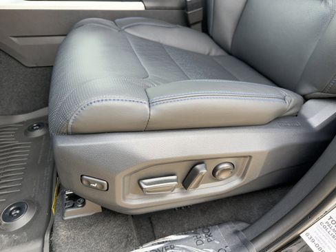 New 2025 Toyota Tundra Platinum image 12