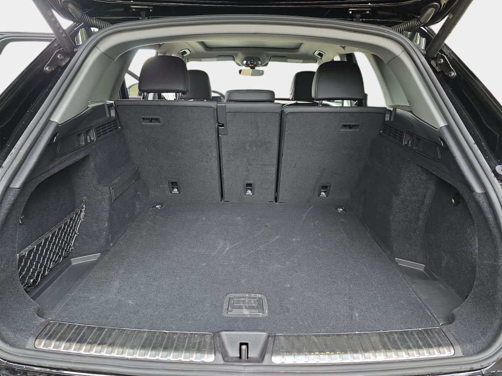Used 2025 Audi Q5 Premium w/ Convenience Package AWD/4WD image 14