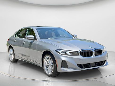 New 2026 BMW 330i Sedan w/ Premium Package RWD image 3