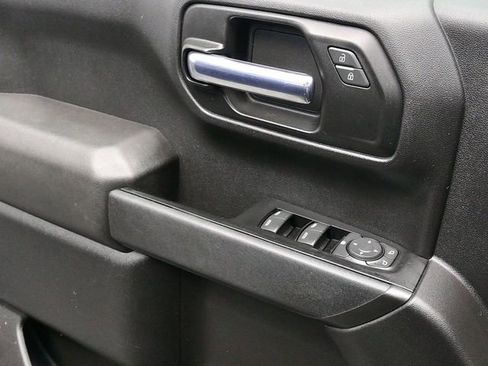 Used 2019 Chevrolet Silverado 1500 Custom Trail Boss w/ Custom Convenience Package image 21