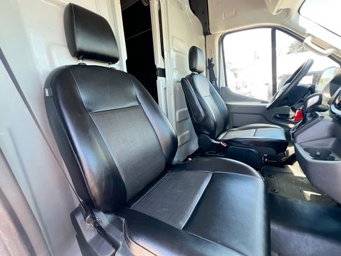 Used 2024 Ford Transit 250 148 High Roof Extended w/ Load Area Protection Package RWD image 31