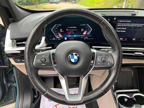 Used 2023 BMW X1 xDrive28i w/ Convenience Package AWD/4WD image 12